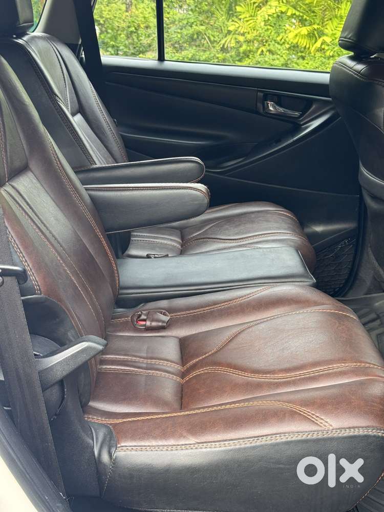Toyota Innova Crysta 2.4 G Mt, 2018, Diesel