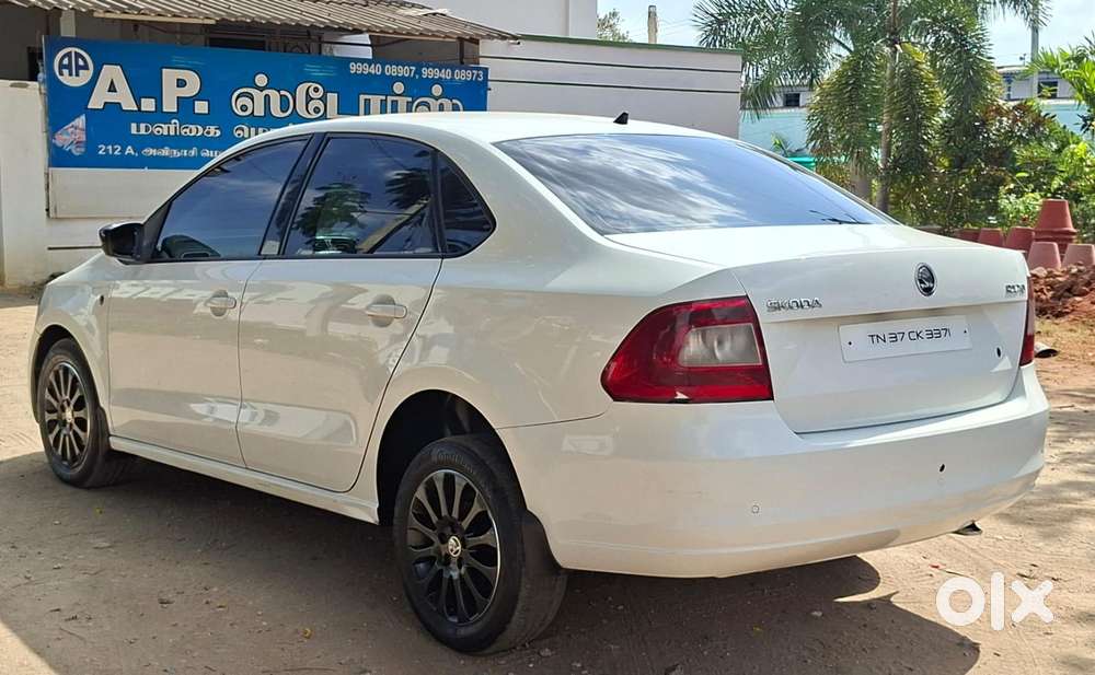 Skoda Rapid 1.5 Tdi Ambition With Alloy Wheel, 2015, Diesel