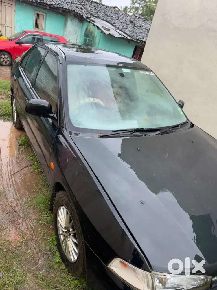 Mitsubishi Lancer 2002