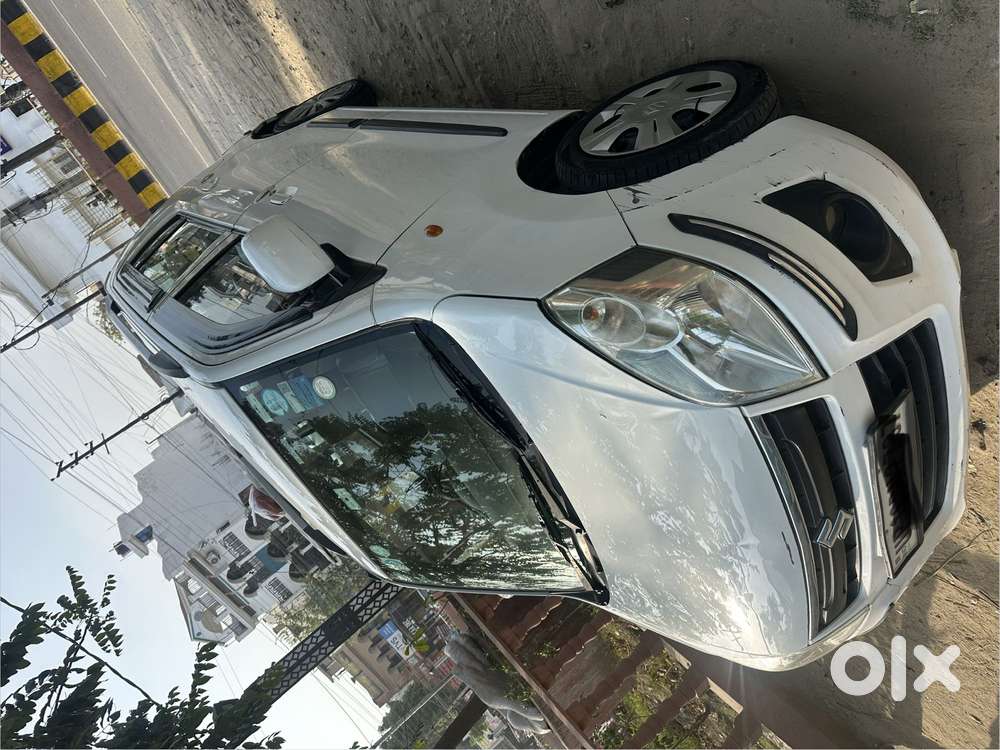 Maruti Suzuki Wagon R Vxi Amt, 2017, Petrol