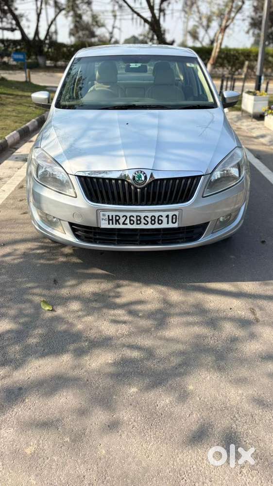 Skoda Rapid 1.6 Mpi Ambition, 2012, Petrol