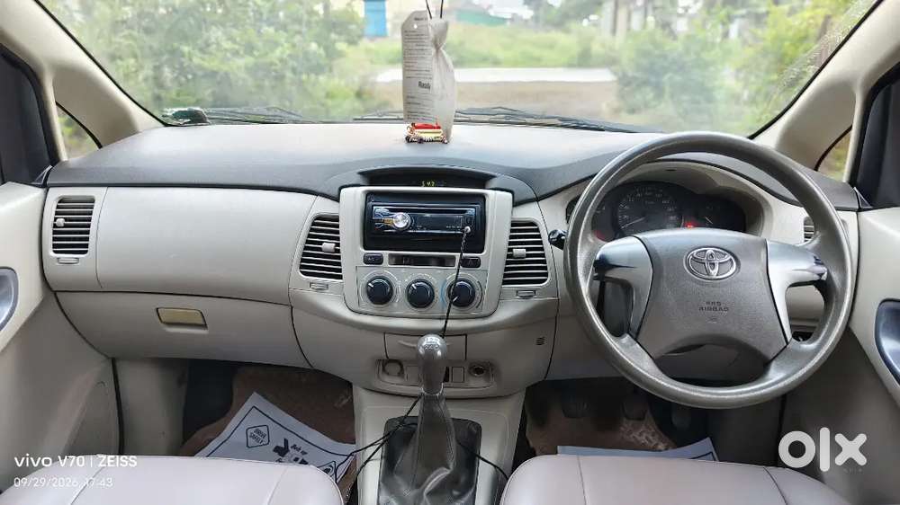 Toyota Innova 2.5 G 2012
