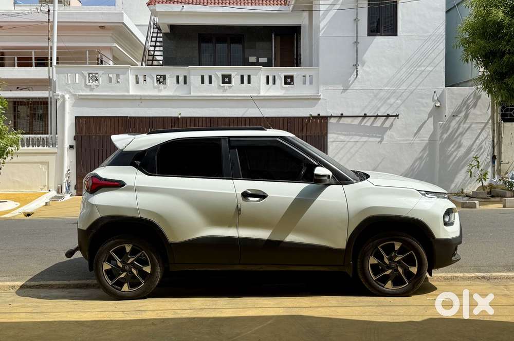 Tata Punch Accomplished Amt, 2021, Petrol