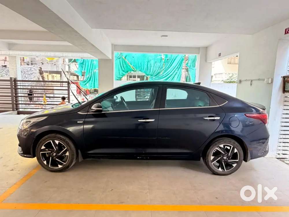 Very Good Condition Verna Automatic