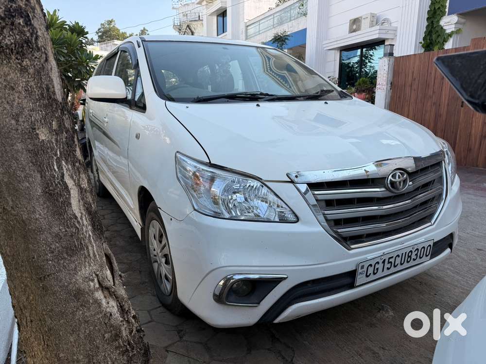 Toyota Innova Diesel 2014