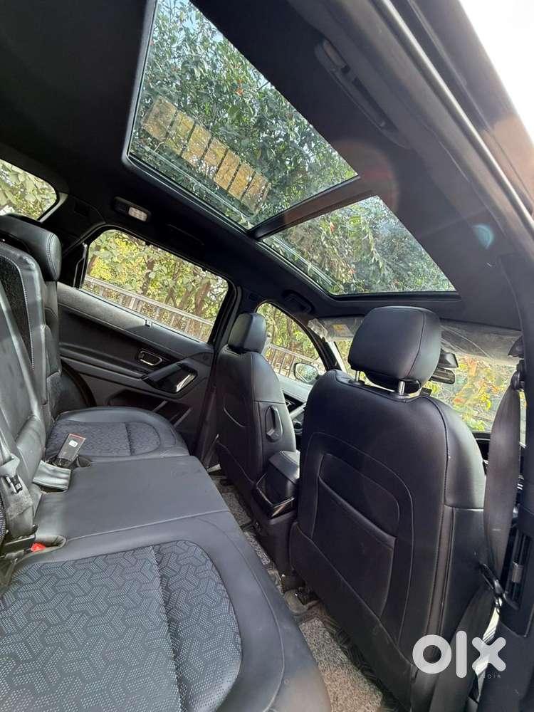 Tata Safari Adventure Plus Dark Edition At, 2024, Diesel