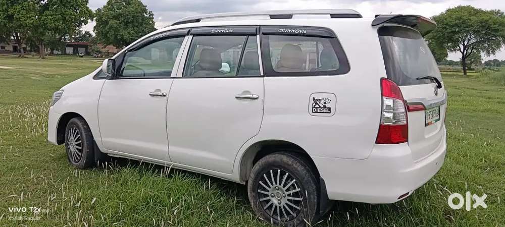 Toyota Innova Petrol Manual 2010 Car