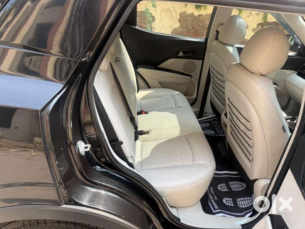 Mahindra Xuv400 Ev El Fast Charger, 2025, Electric