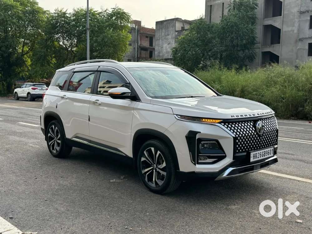 Mg Hector Plus Sharp Pro 1.5 Turbo Petrol Cvt 6 Str, 2026, Petrol