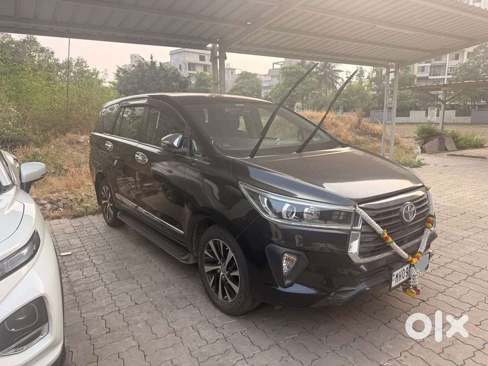 Toyota Innova Crysta 2021 Diesel - Custom Black