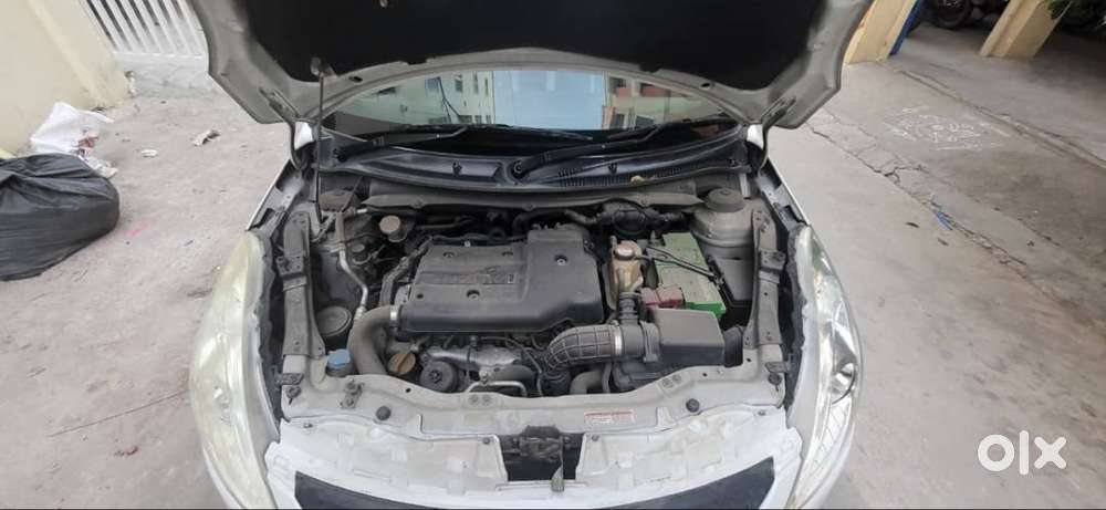 Maruti Suzuki Swift 2011 Diesel With Good Engine