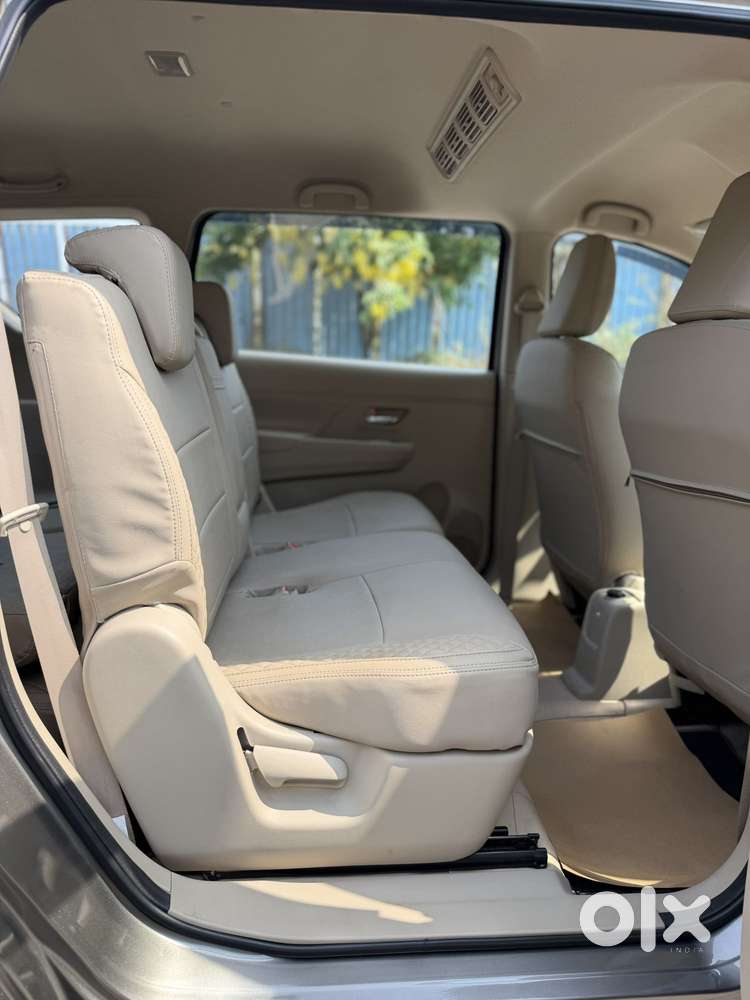 Maruti Suzuki Ertiga Vxi At Petrol, 2022, Petrol