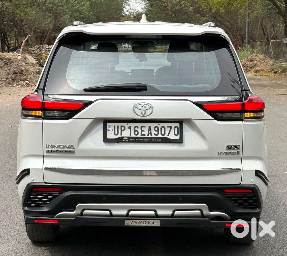 Toyota Innova Hycross 2.0 Vx Hybrid 7 Str, 2024, Cng & Hybrids