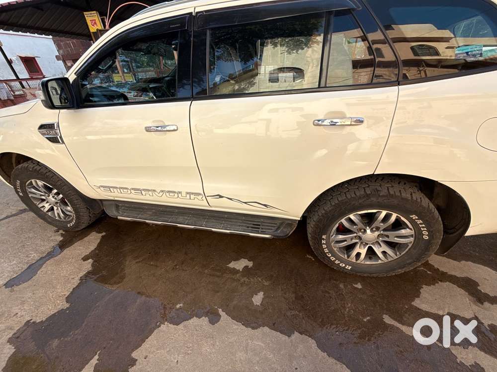 Ford Endeavour Diesel 2017