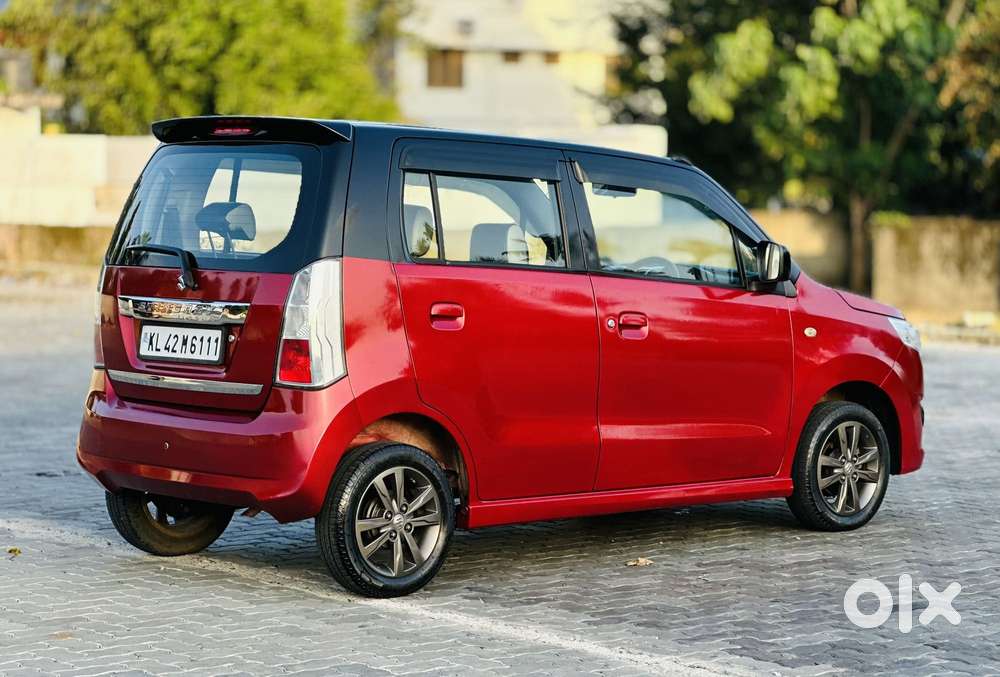 Maruti Suzuki Wagon R Stingray 1.0 Vxi Plus, 2016, Petrol