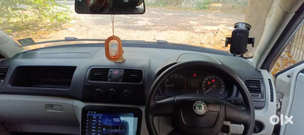 Skoda Fabia 2010 Petrol 90000 Km Driven
