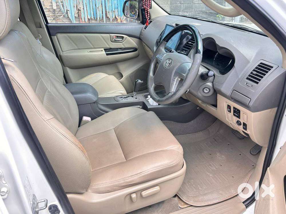 Toyota Fortuner 3.0 4x2 Automatic, 2013, Diesel