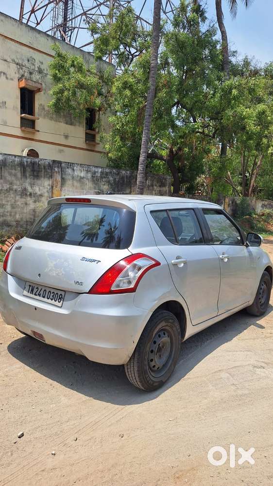 Maruti Suzuki Swift, 2012, Petrol