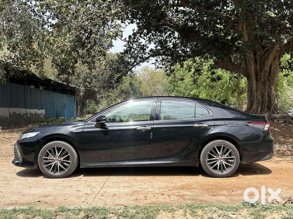 Toyota Camry [2019-ongoing] 2.5 Hybrid, 2024, Petrol