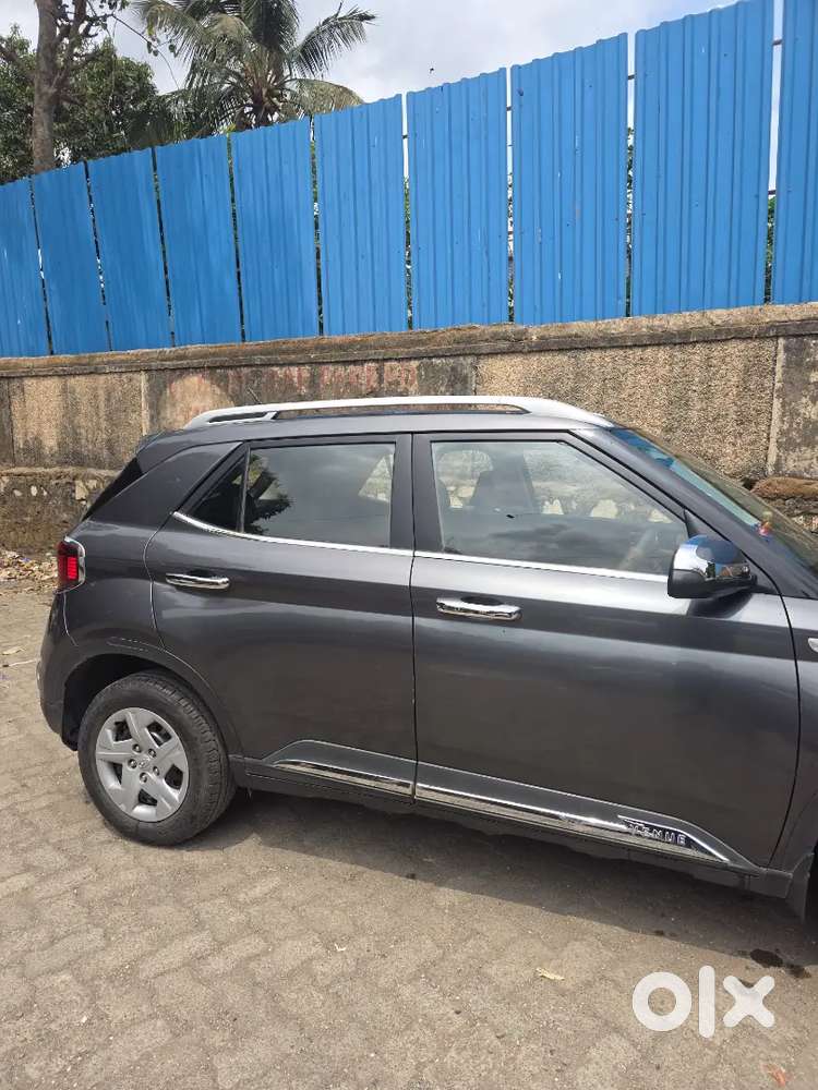 Hyundai Venue 2021 Petrol Good Condition