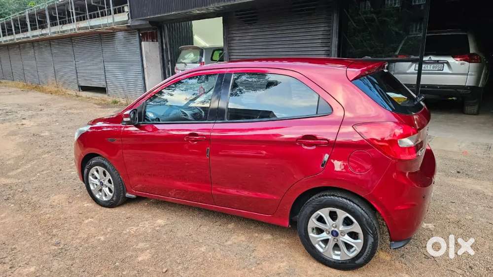 Ford Figo 1.2p Titanium 2017