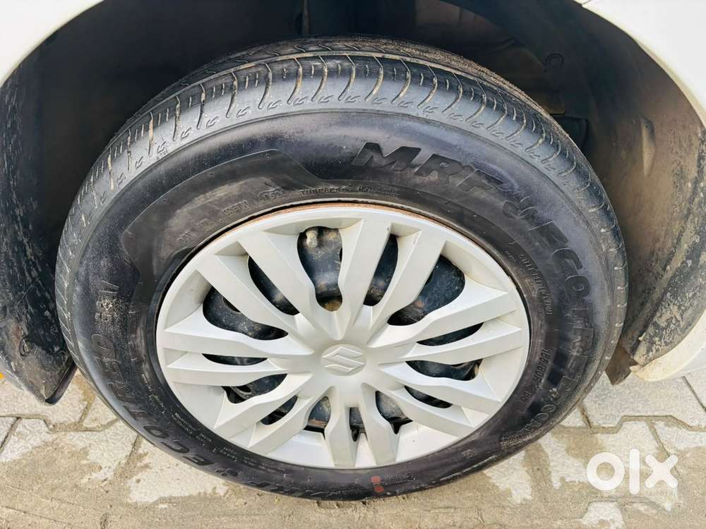 Maruti Suzuki Swift Dzire Lxi Option, 2024, Petrol