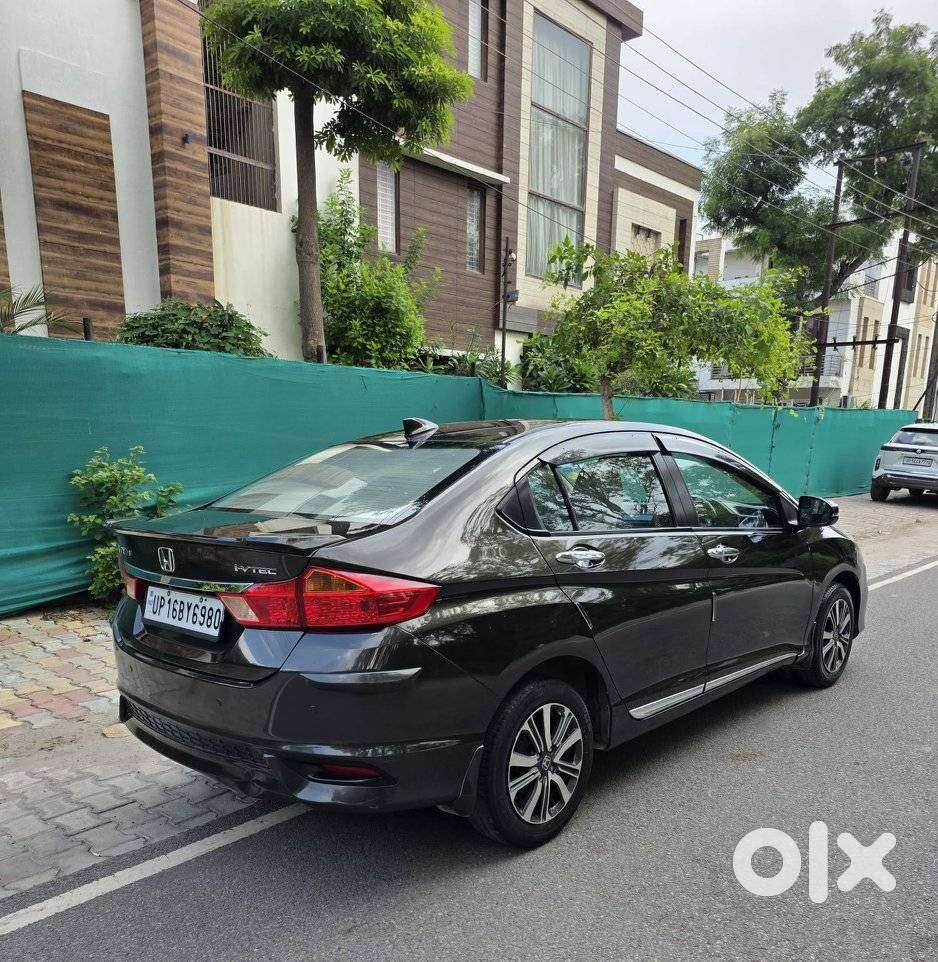 Honda City I-vtec V, 2018, Petrol
