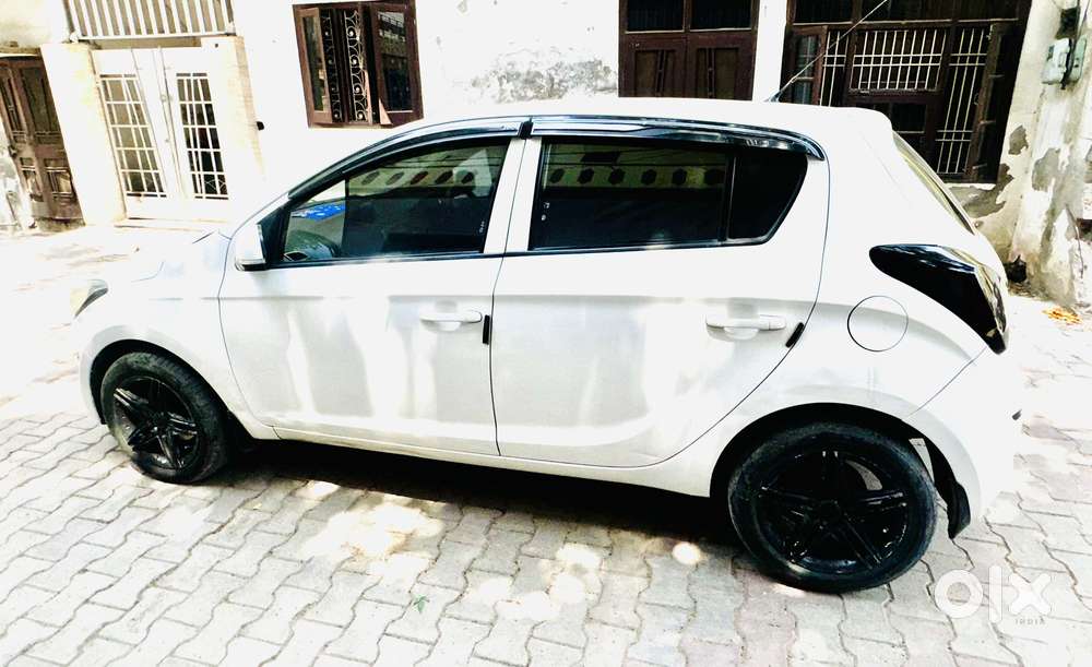 Hyundai I20 Magna 1.4 Crdi 6 Speed, 2012, Diesel