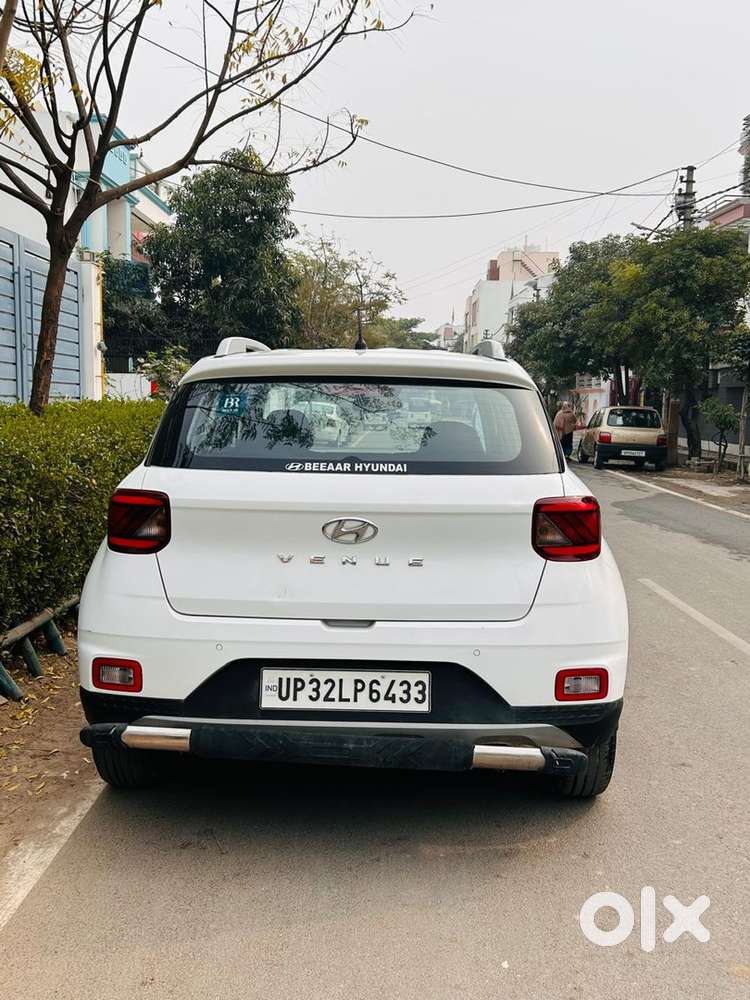 Hyundai Venue Petrol 2020