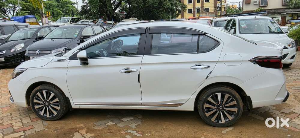 Honda City Zx Petrol Mt, 2023, Petrol