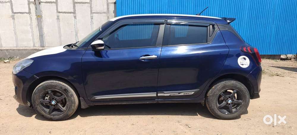 Maruti Suzuki Swift Vxi + Manual, 2024, Petrol