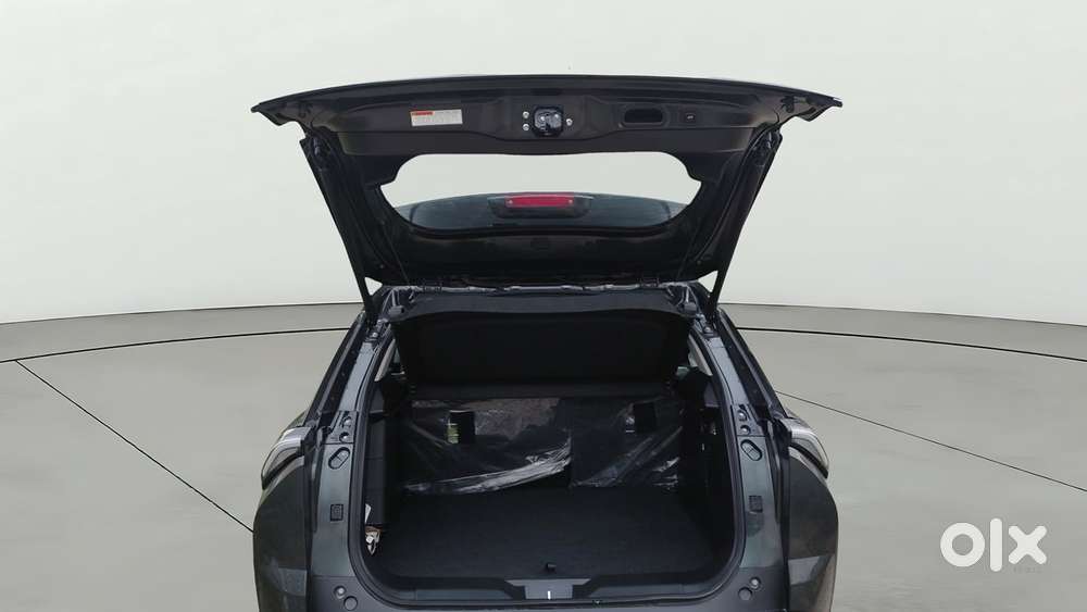 Maruti Suzuki Grand Vitara 1.5 Alpha Smart Hybrid At, 2026, Petrol