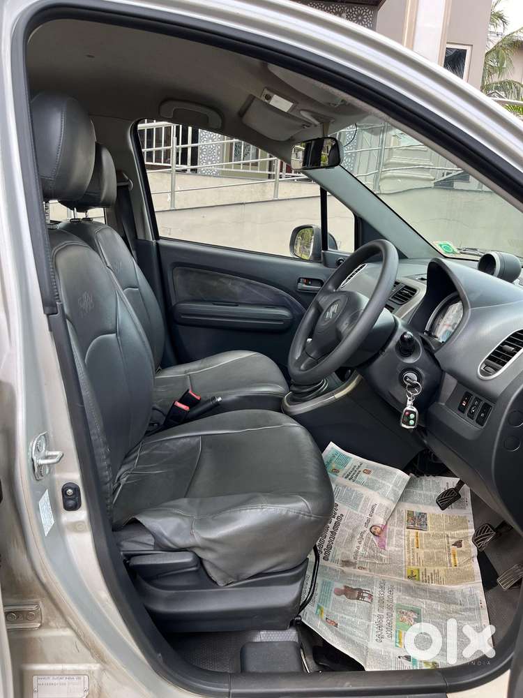 Maruti Suzuki Ritz Vxi, 2012, Petrol