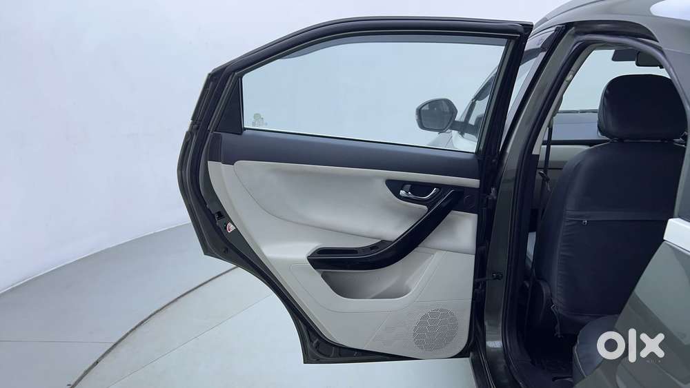 Tata Nexon 1.2 Revotron Xz Plus, 2021, Petrol