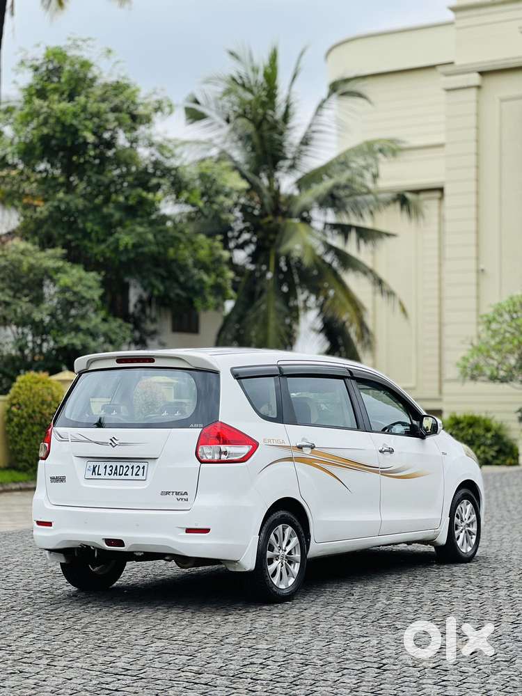 Maruti Suzuki Ertiga Shvs Vdi Limited Edition, 2014, Diesel