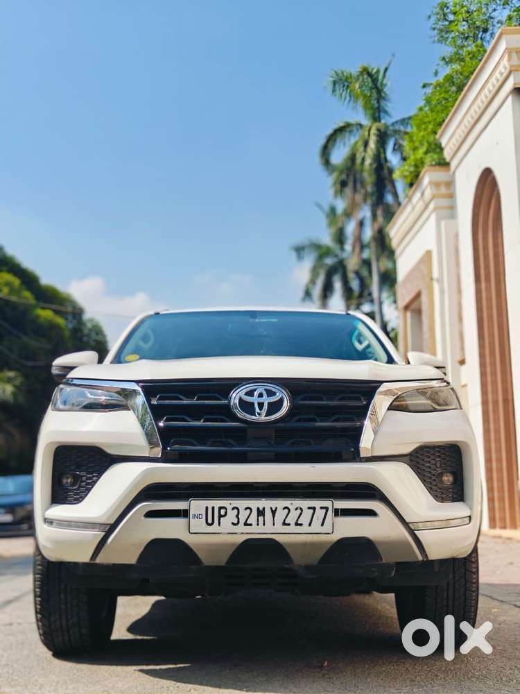 Toyota Fortuner 4x2 At 2.8 Diesel, 2022, Diesel