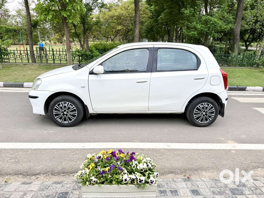 Toyota Etios Liva V Sp*, 2012, Petrol