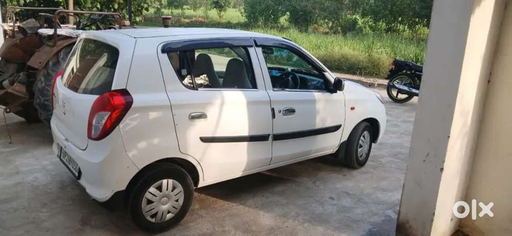 Alto Lxi Bs 6 Center Locking Rear Camera
