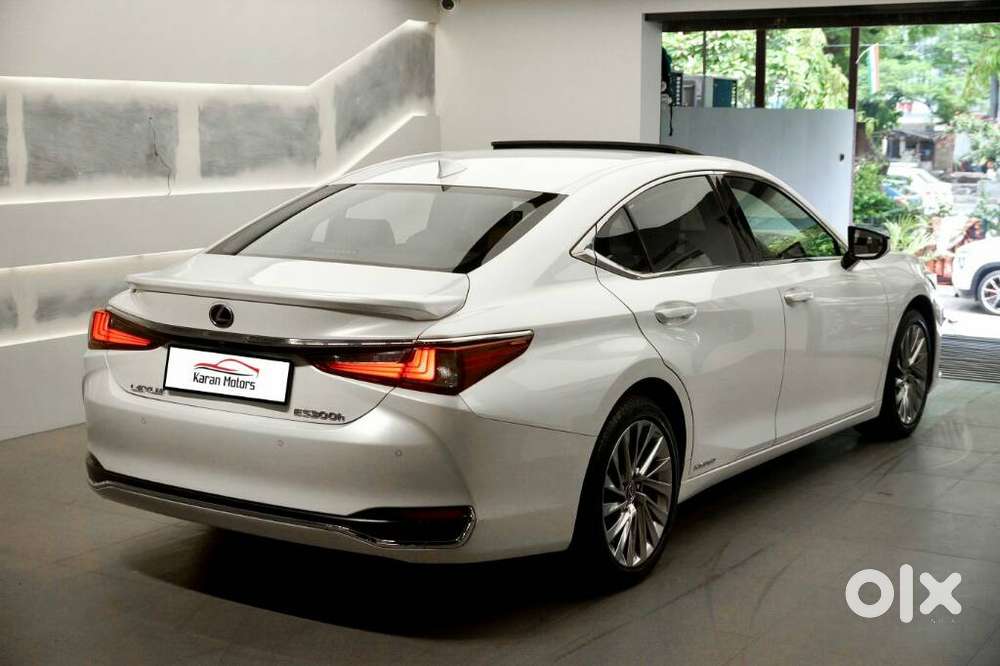 Lexus Es 300h Luxury, 2019, Petrol
