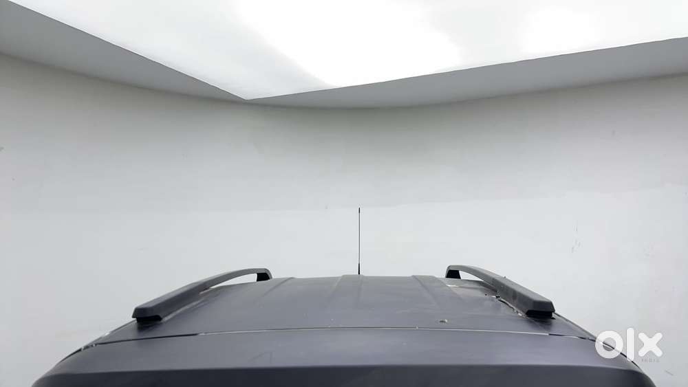 Renault Triber Rxt, 2022, Petrol