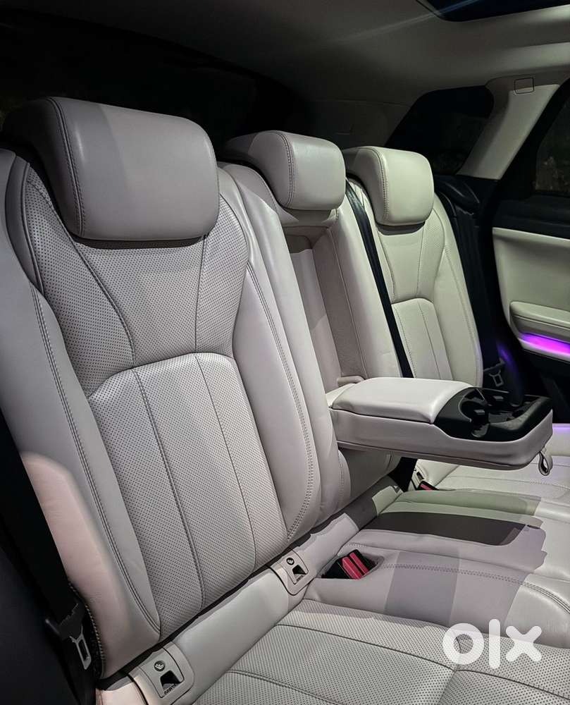 Land Rover Diesel 2019 With Low Km