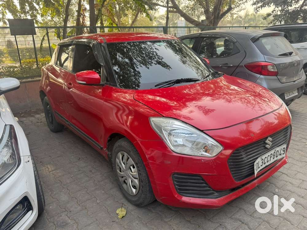 Maruti Suzuki Swift 2018 Vxi Amt At