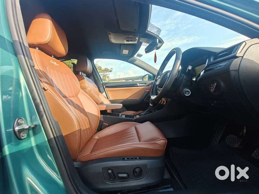 Skoda Superb 2.0 L&k Tsi At, 2024, Petrol