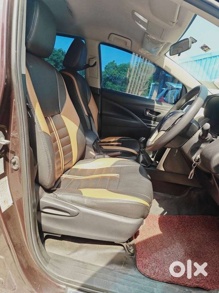 Toyota Innova Crysta 2.4 G Mt 8s, 2016, Diesel