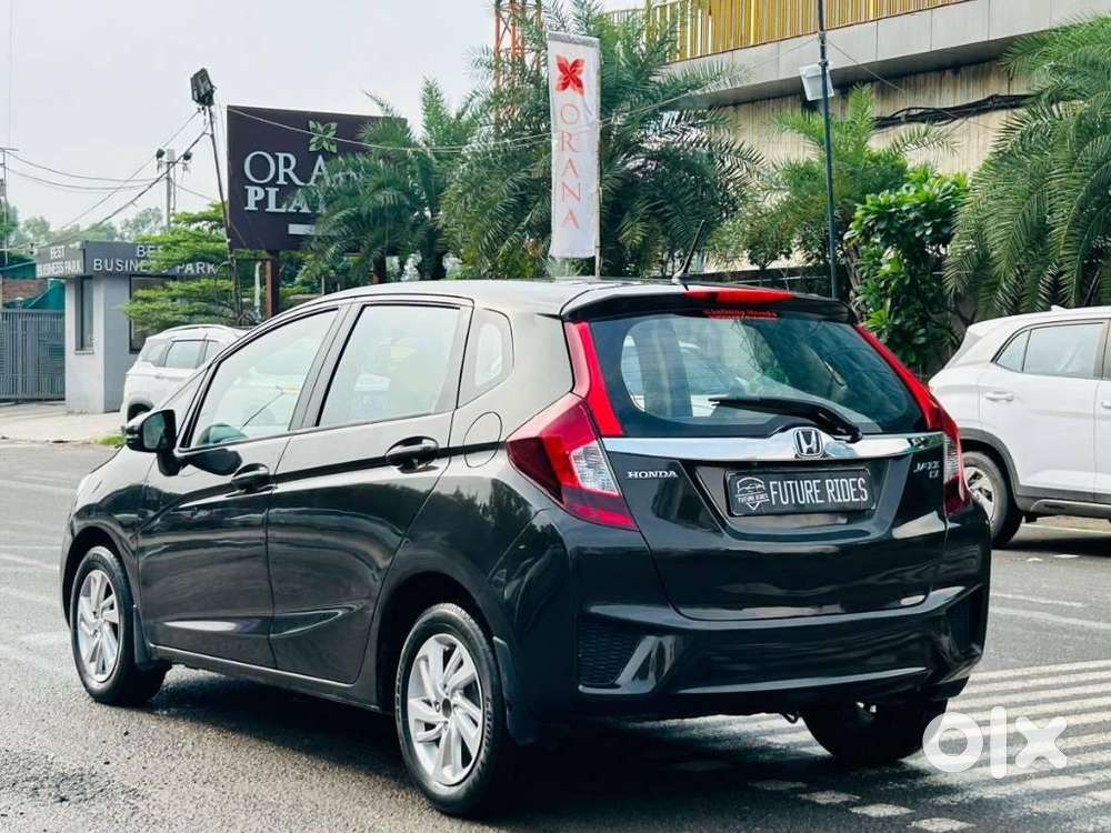 Honda Jazz 1.2 Vx  I-vtec At, 2018, Petrol