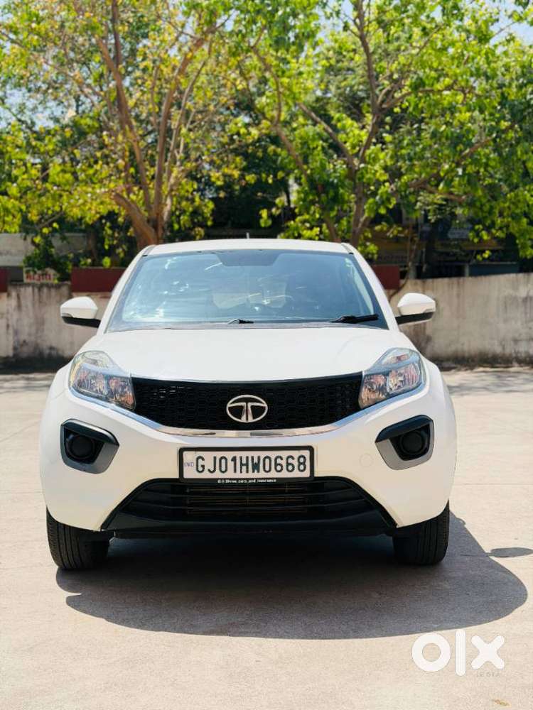 Tata Nexon 1.5 Revotorq Xm (s), 2018, Diesel
