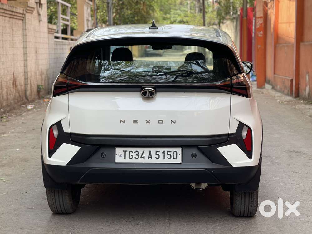 Tata Nexon Smart Plus S 1.2 Revotron Petrol 5 Mt, 2024, Petrol