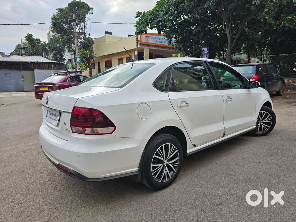 Volkswagen Vento 1.0 Highline Plus AT, 2021, Petrol