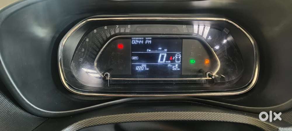 Tata Nexon Petrol 2024