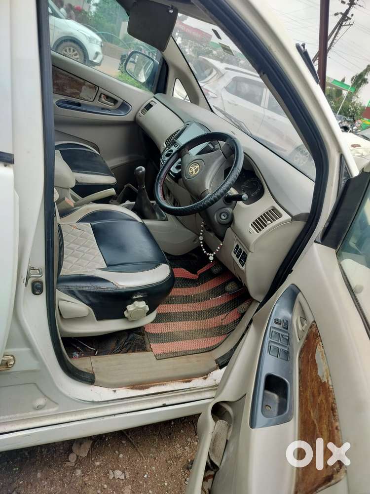 Toyota Innova 2.5 G (diesel) 7 Seater, 2009, Diesel